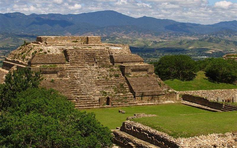 Monte Albán 1